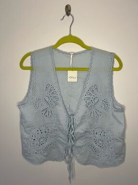 Free people sweet escape top eyelet lace tie front tank top